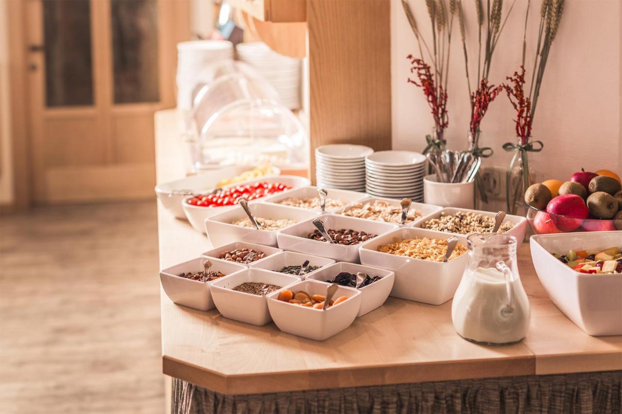 Hotel Garni Hubertushof Fiss Ngoại thất bức ảnh